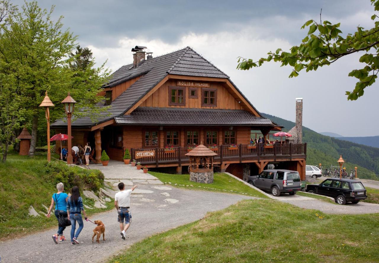 Hotel Koliba Valaska Trojanovice Exterior foto